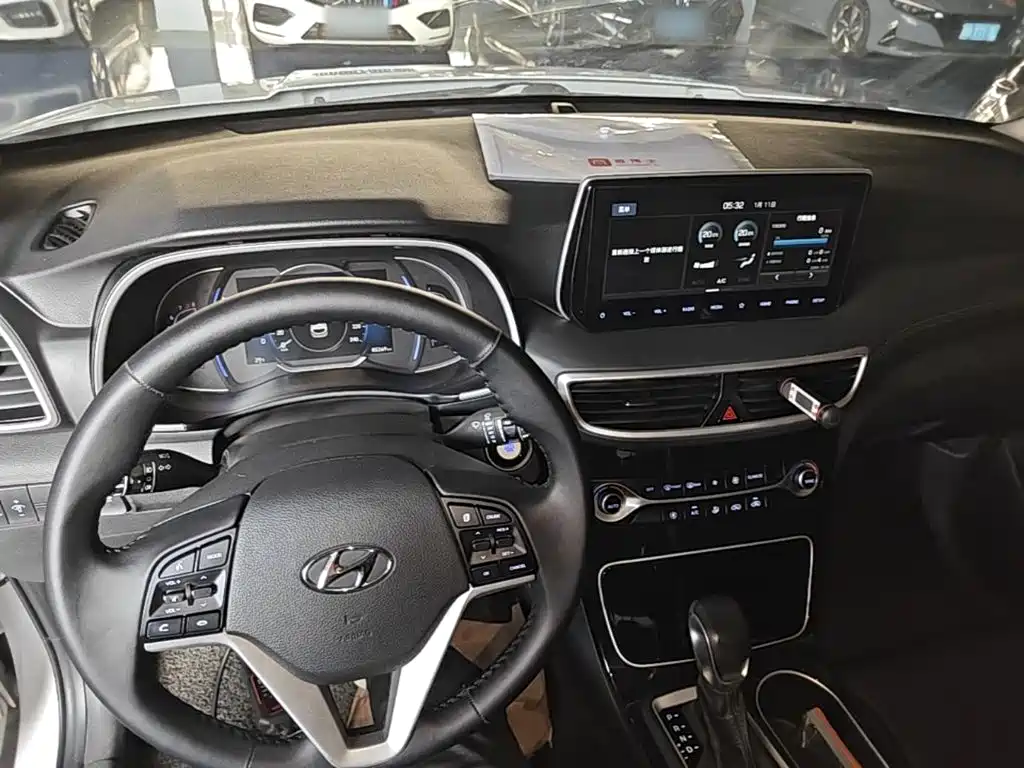 Hyundai Tucson — миниатюра 10