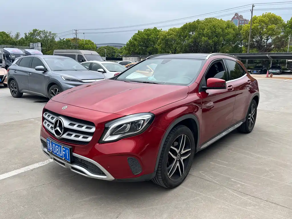 Mercedes-Benz GLA 2017