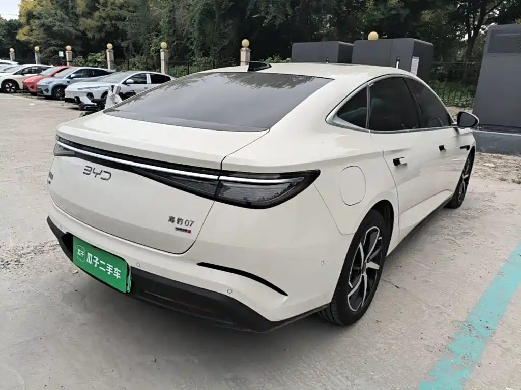 BYD Seal 07 DM-i — миниатюра 7