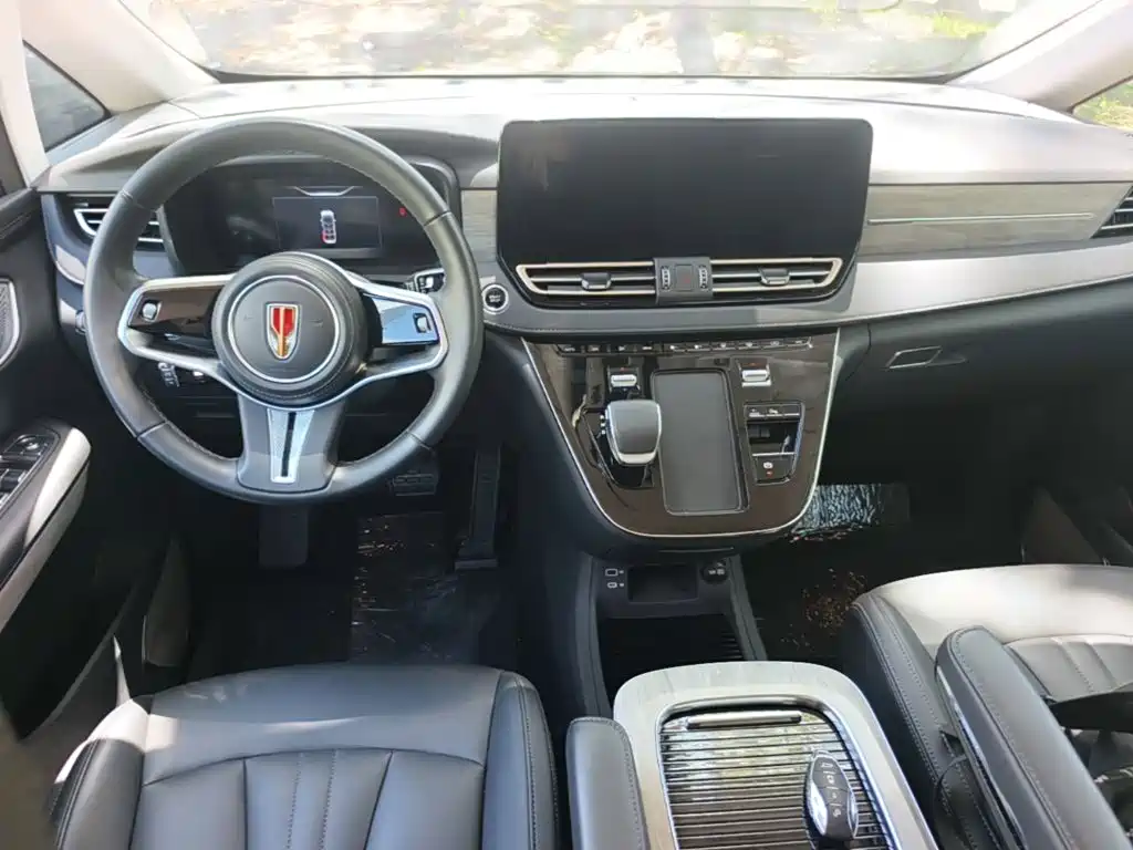 Hongqi HQ9 PHEV 2024 2.0T