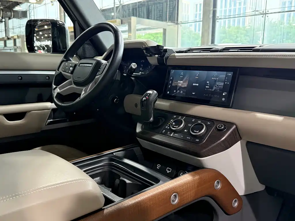 Land Rover Land Rover Defender 2021 110 P400