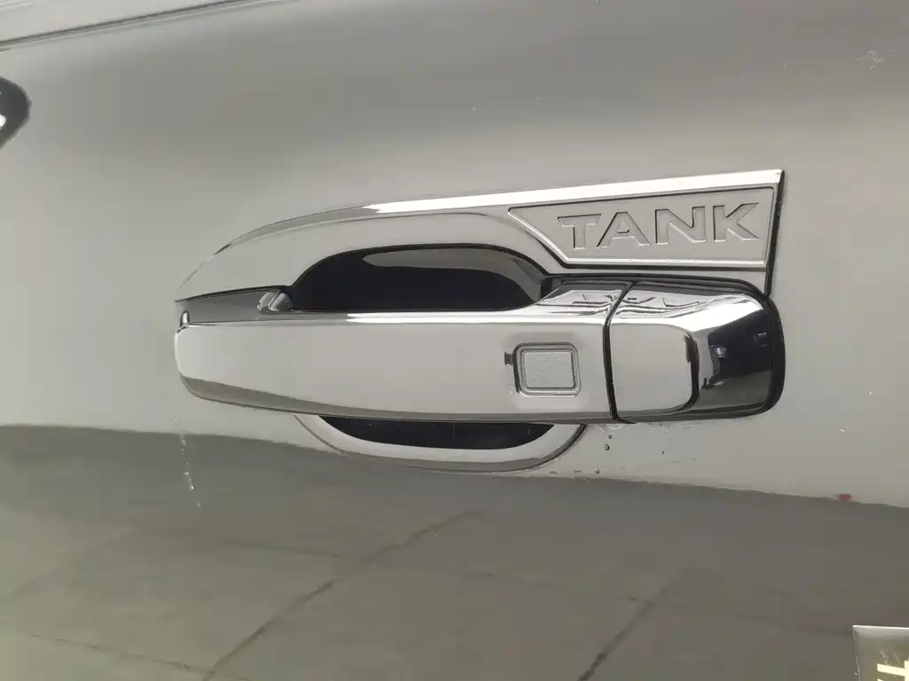 Tank Tank 300 — миниатюра 18