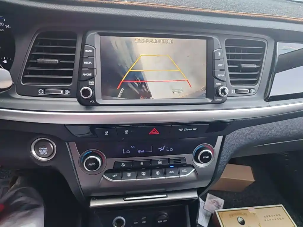 Hyundai Mistra — миниатюра 13