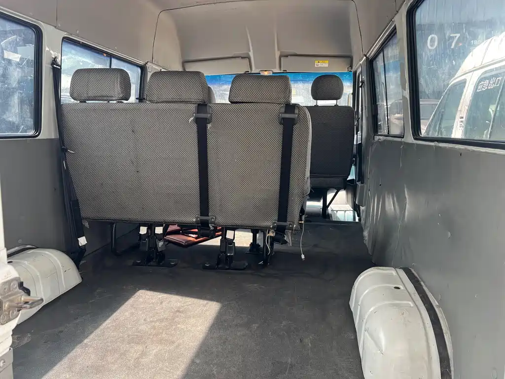 IVECO Daily — миниатюра 9