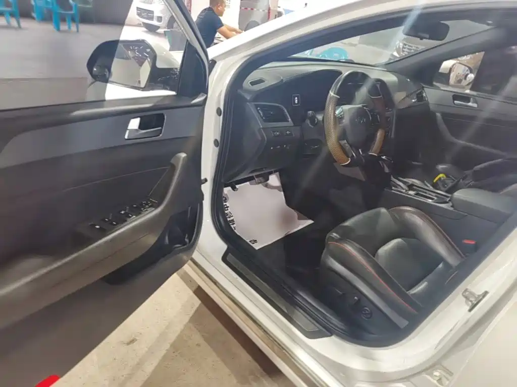 Hyundai Sonata — миниатюра 16