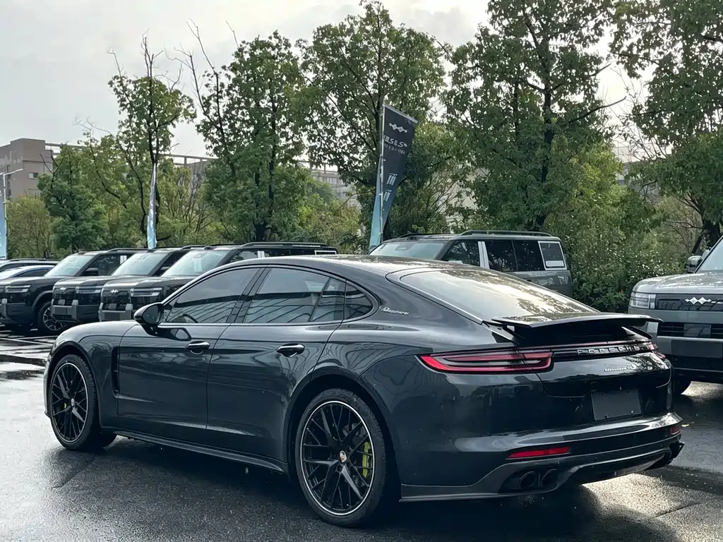 Porsche Panamera — миниатюра 19