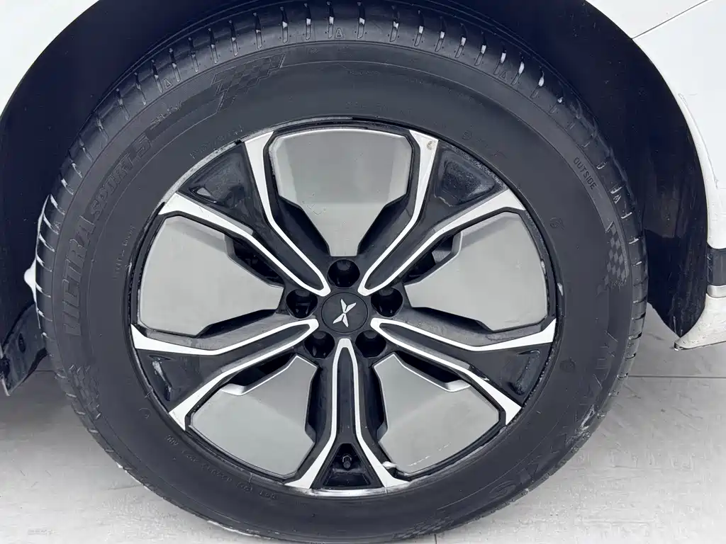 XPeng G9 — миниатюра 8