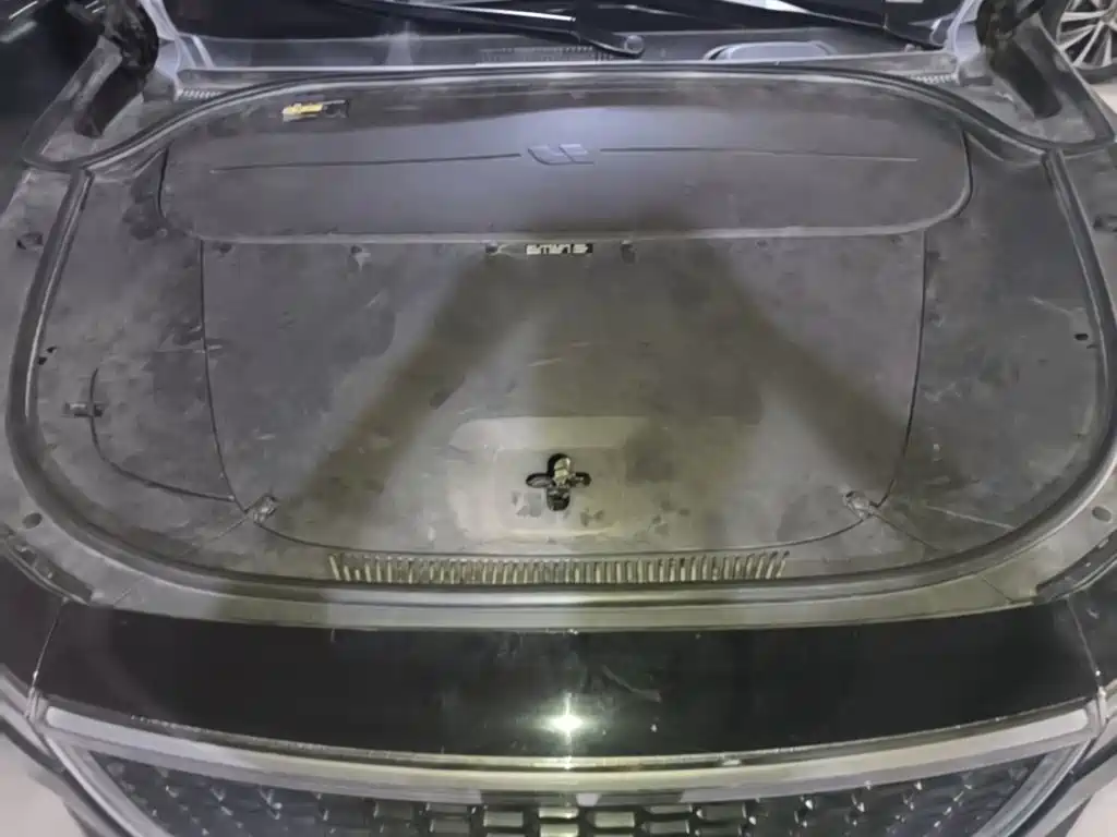 Li Auto Li ONE — миниатюра 20