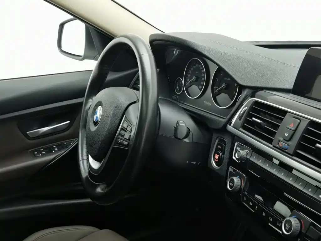 BMW 3 Series — миниатюра 22