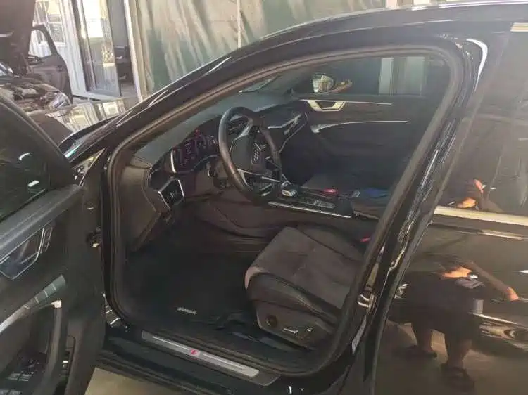 Audi A6L — миниатюра 3