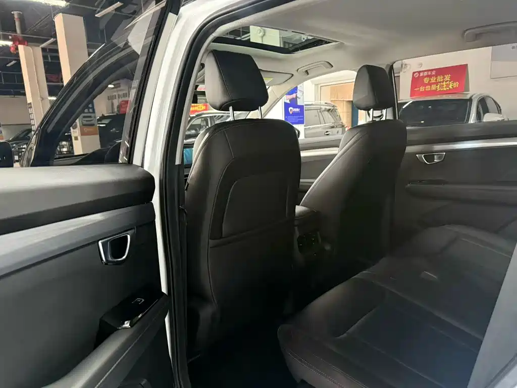 Wuling Xingchen — миниатюра 7