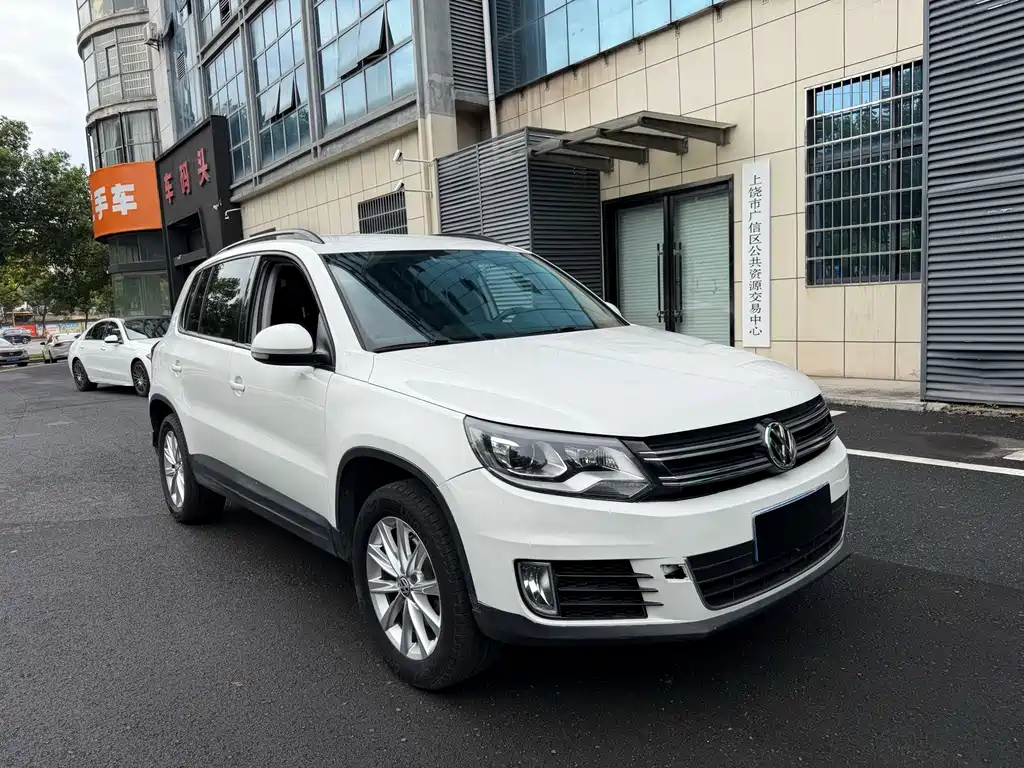 Volkswagen Tiguan — миниатюра 3