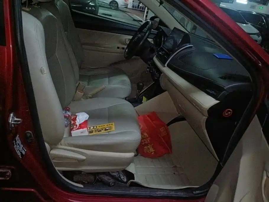 Toyota Vios — миниатюра 8