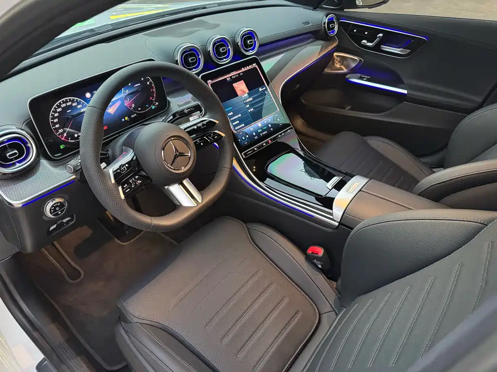 Mercedes-Benz C-Class — миниатюра 5
