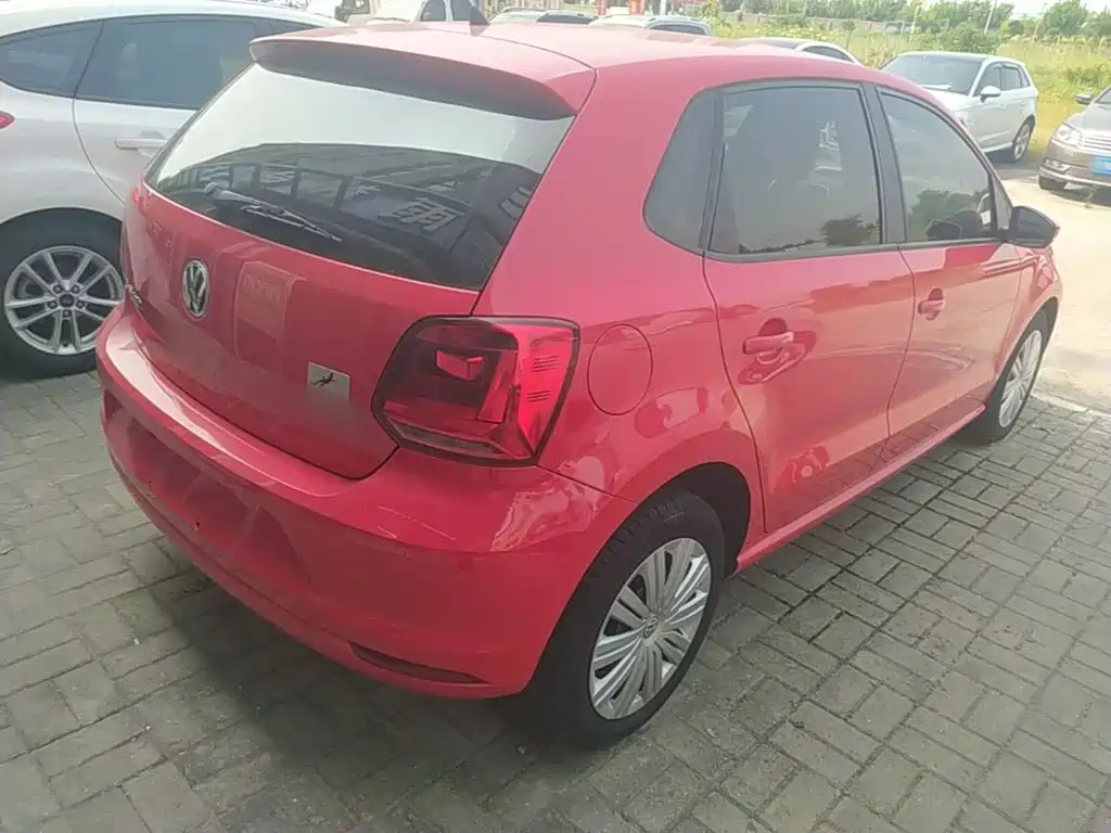 Volkswagen Polo — миниатюра 7