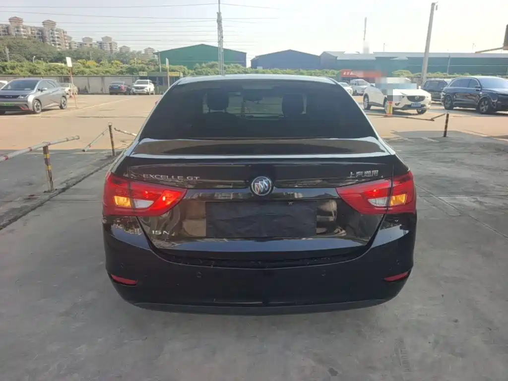 Buick Excelle — миниатюра 6