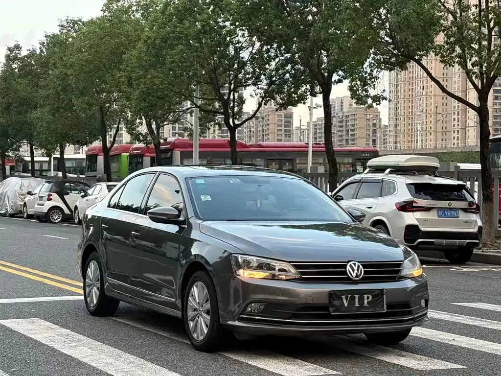 Volkswagen Sagitar — миниатюра 3