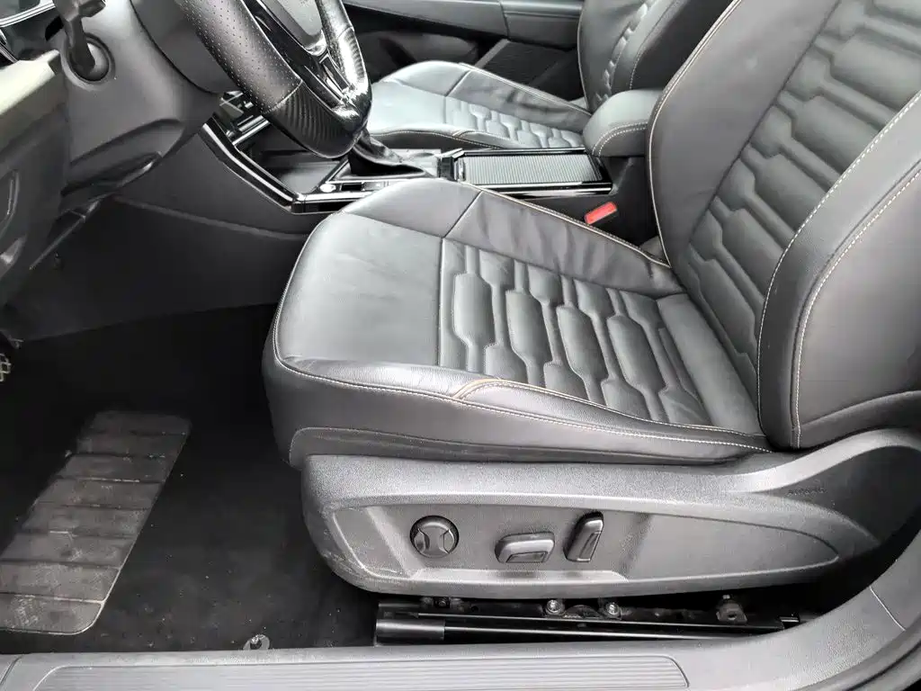 Volkswagen Passat — миниатюра 20