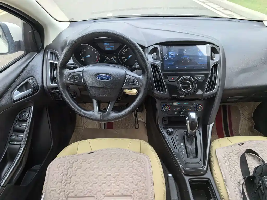 Ford Focus — миниатюра 14