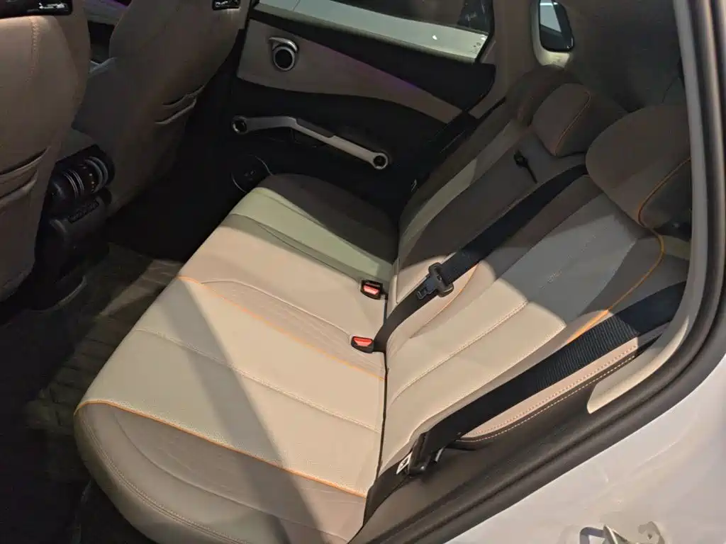 BYD Yuan Plus — миниатюра 17