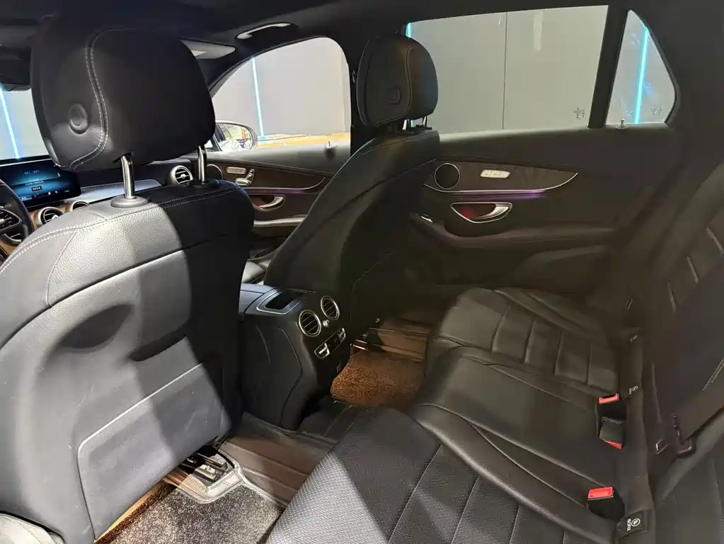 Mercedes-Benz GLC — миниатюра 10