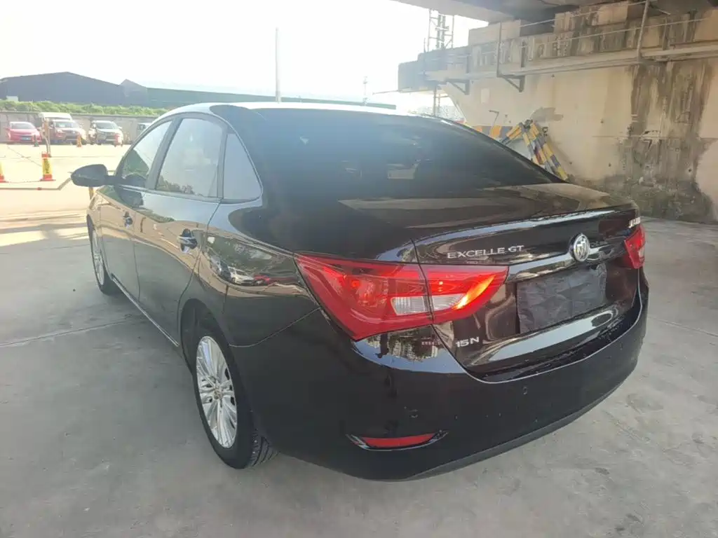 Buick Excelle — миниатюра 5