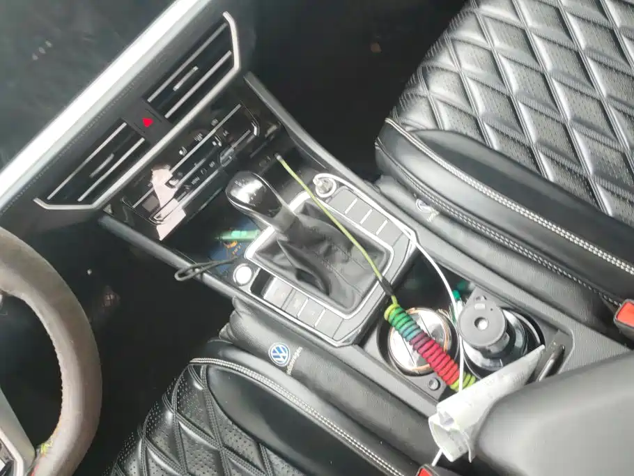 Volkswagen Sagitar — миниатюра 16