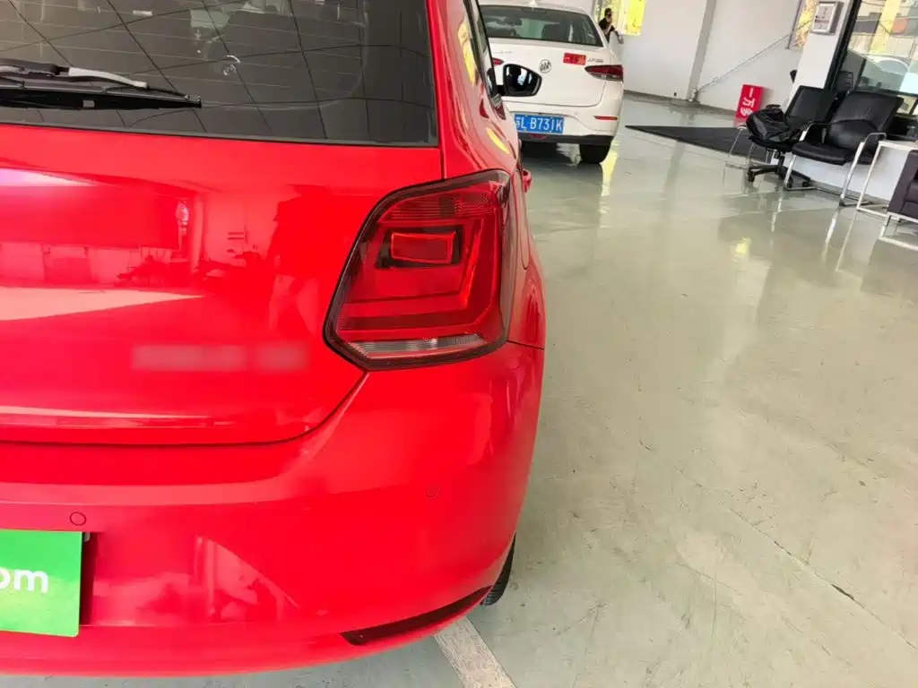 Volkswagen Polo — миниатюра 8