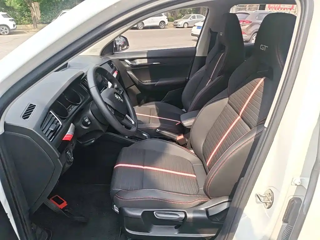 Skoda Kamiq — миниатюра 15