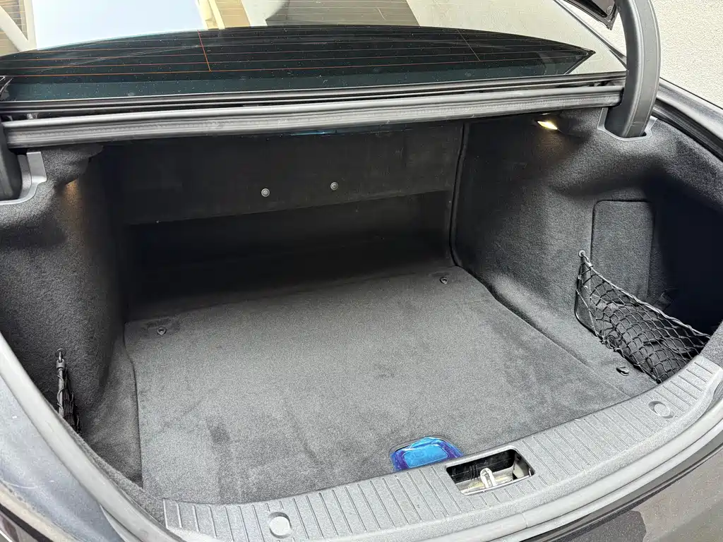 Mercedes-Benz S-Class — миниатюра 26