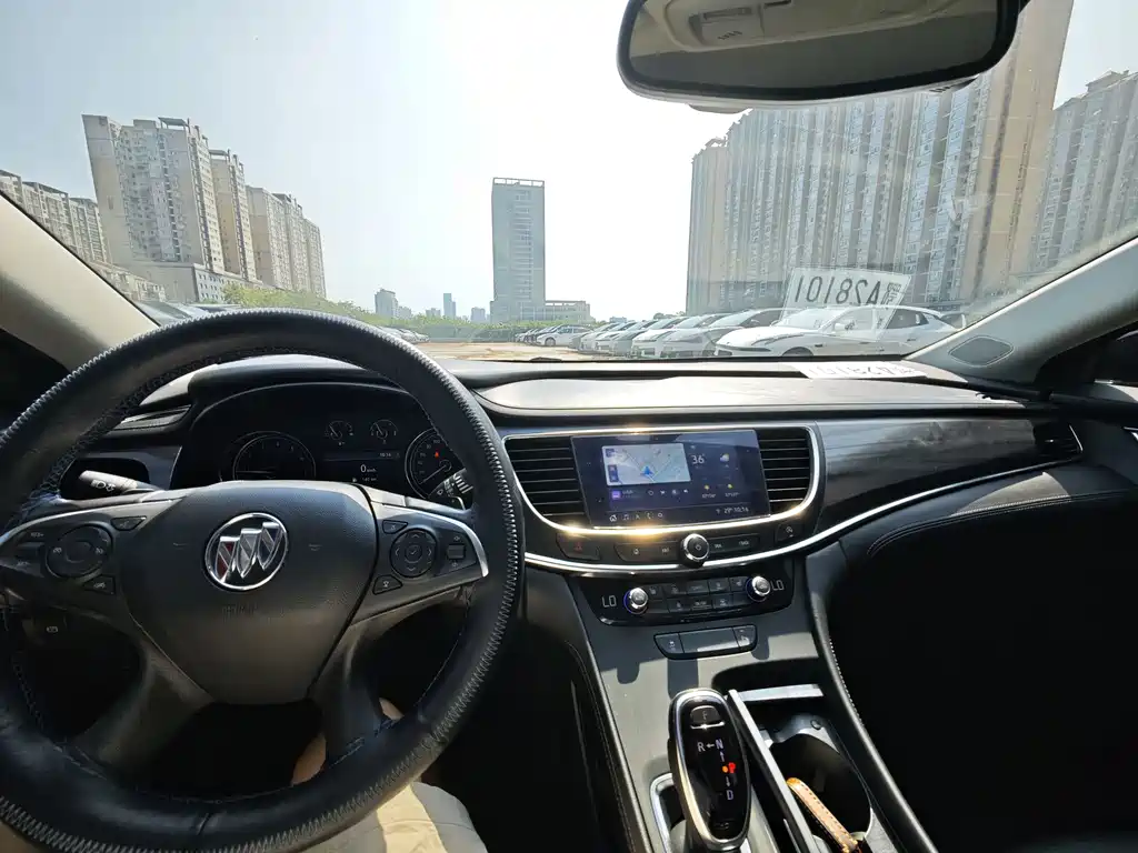 Buick LaCrosse — миниатюра 6