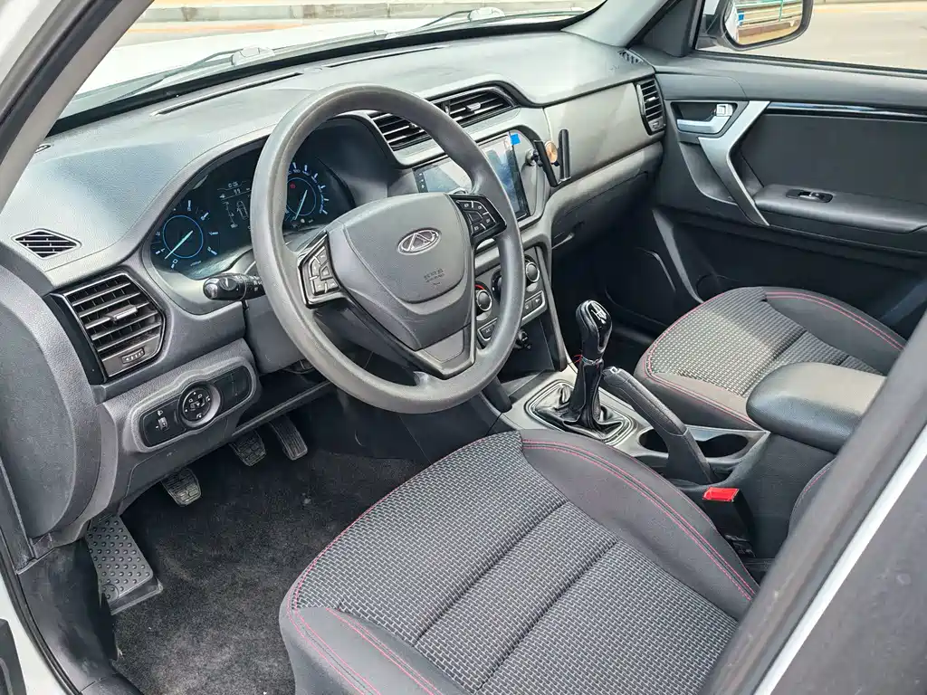 Chery Tiggo 3 — миниатюра 10