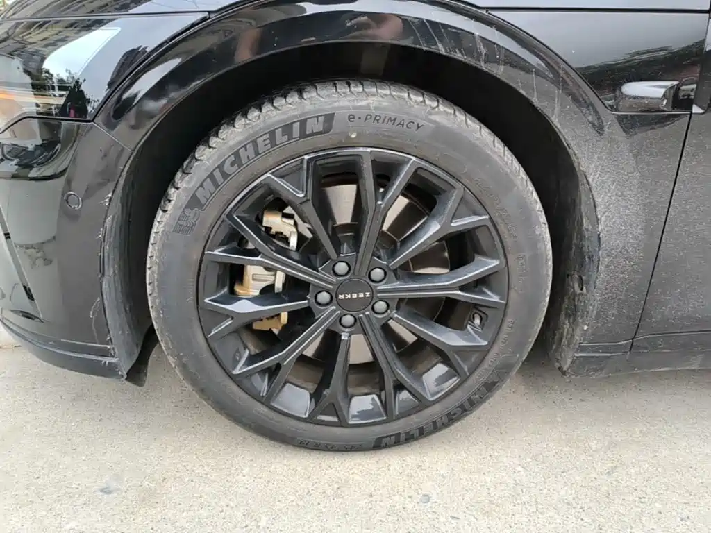 Zeekr 007GT — миниатюра 23