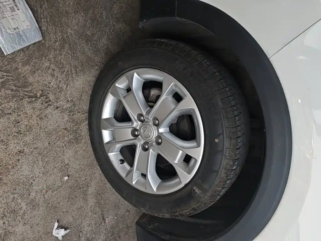 Changan CS15 — миниатюра 23