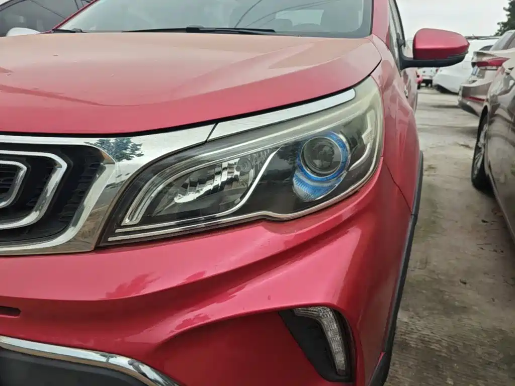 Geely Vision X3 — миниатюра 24