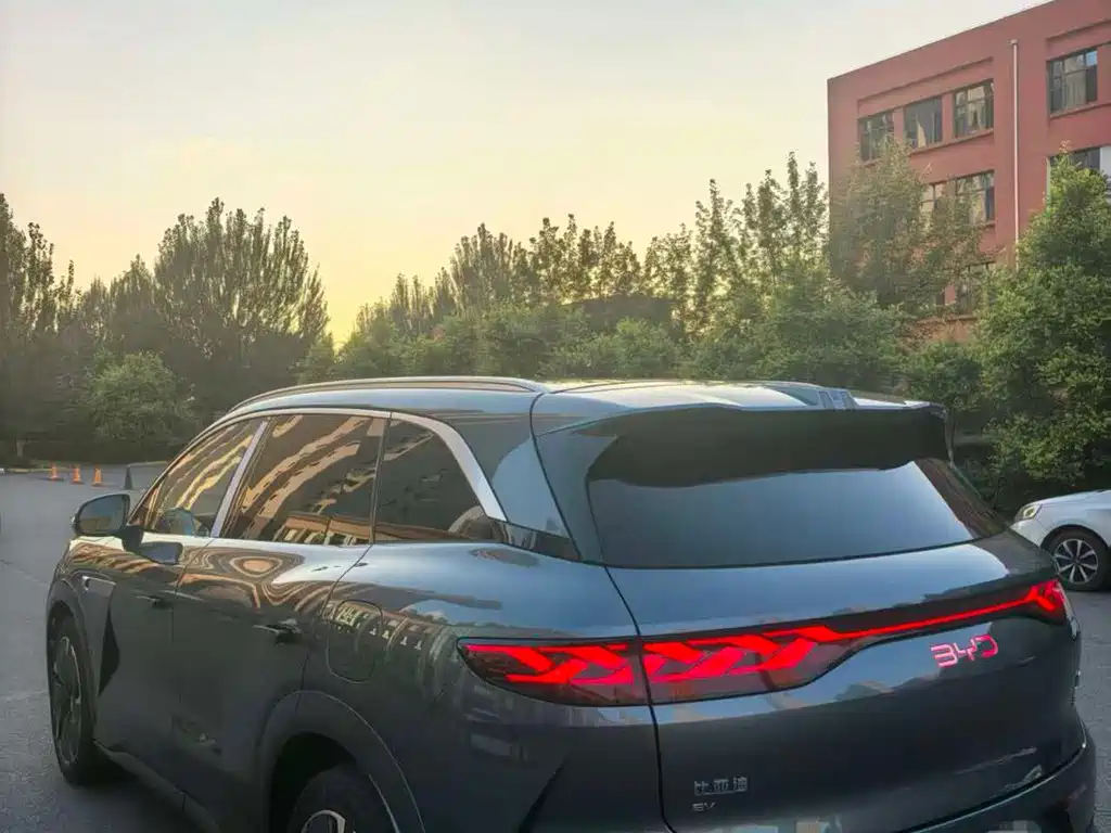 BYD Tang L — миниатюра 8