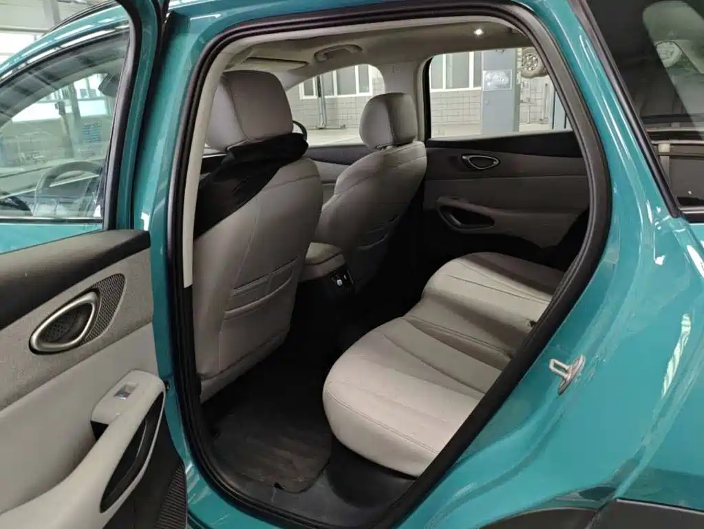 BYD Sealion 05 EV — миниатюра 9