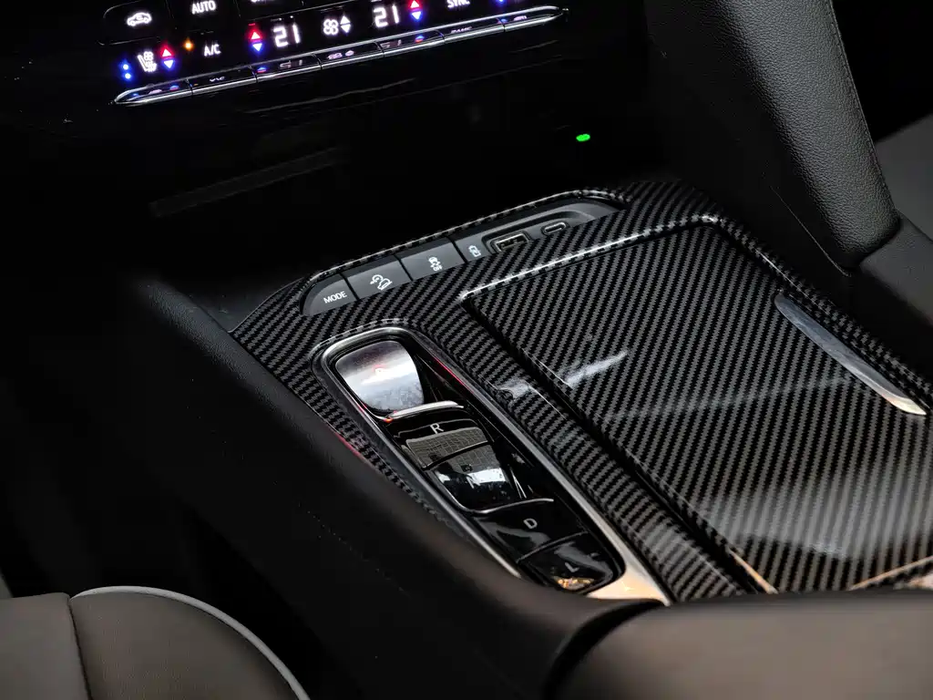 Buick Enclave — миниатюра 28
