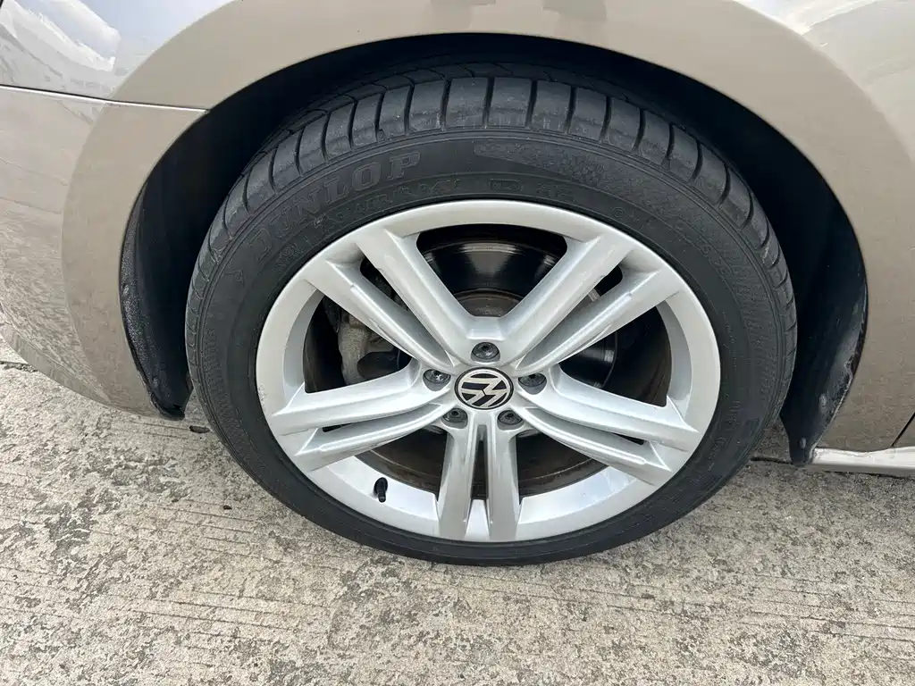 Volkswagen Passat — миниатюра 5