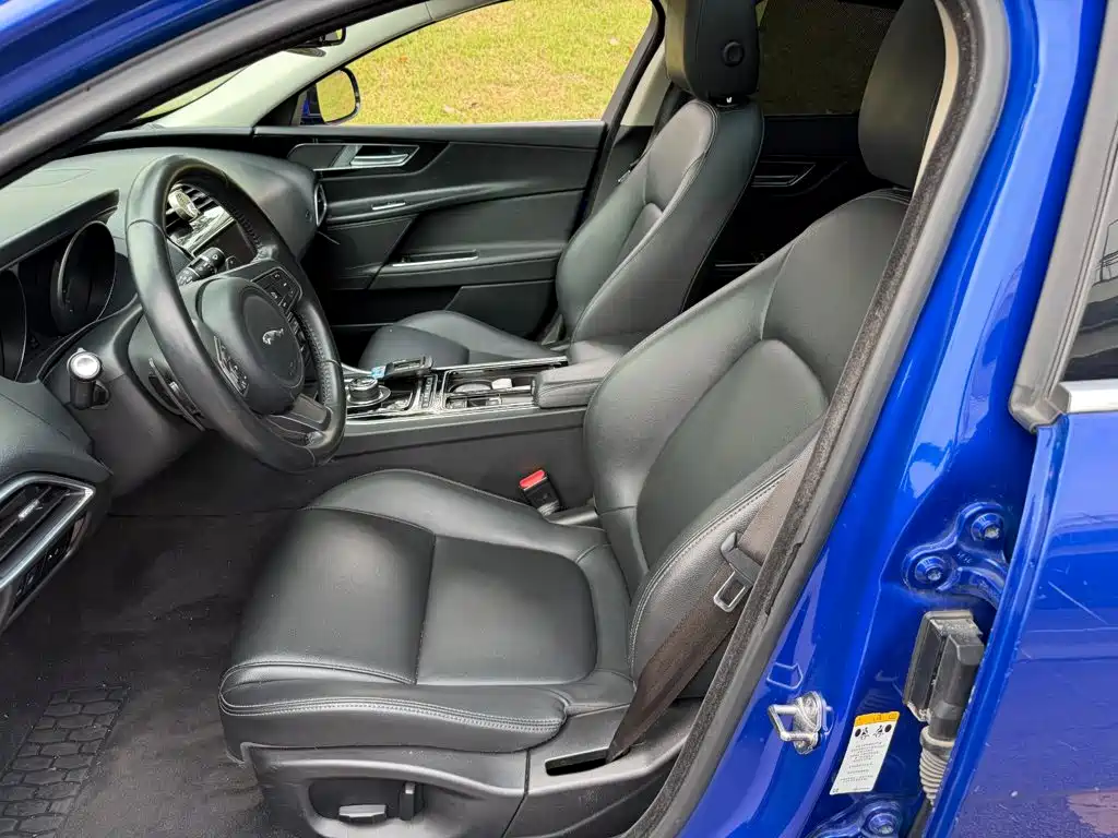 Jaguar XEL — миниатюра 8