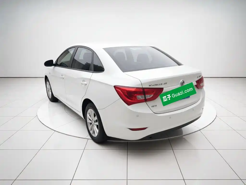 Buick Excelle — миниатюра 25
