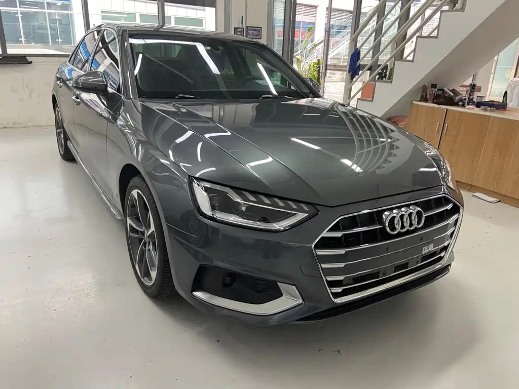 Audi A4L — миниатюра 3