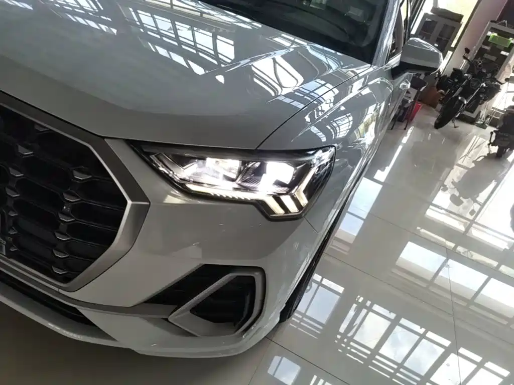 Audi Q3 — миниатюра 24