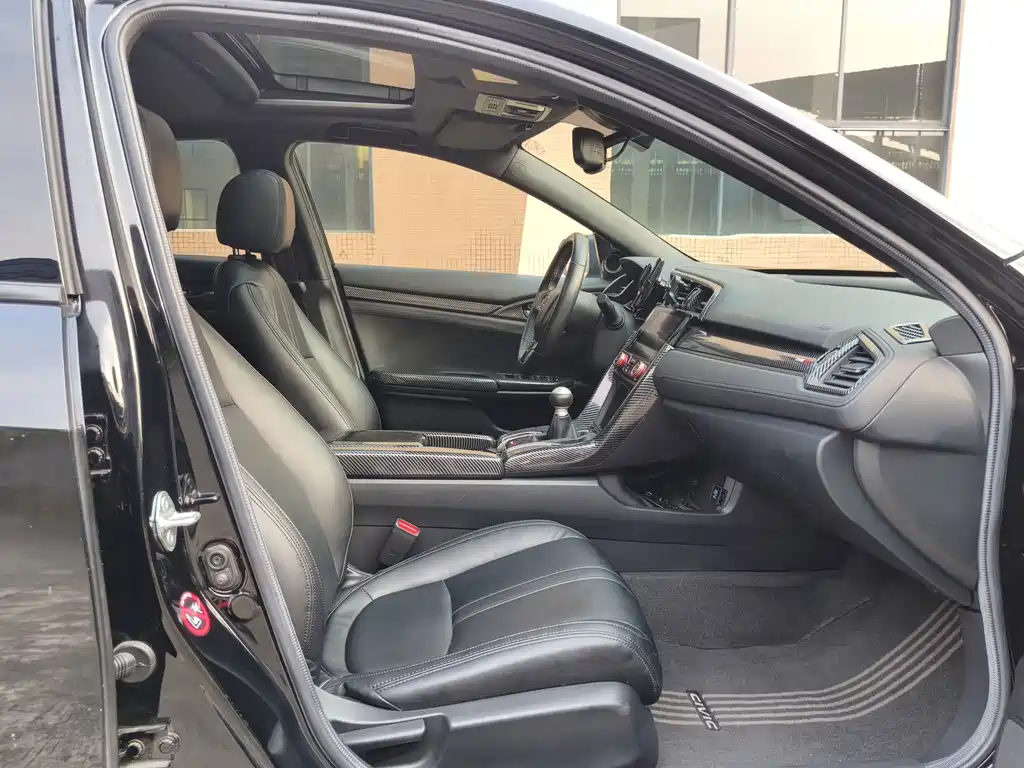 Honda Civic — миниатюра 11