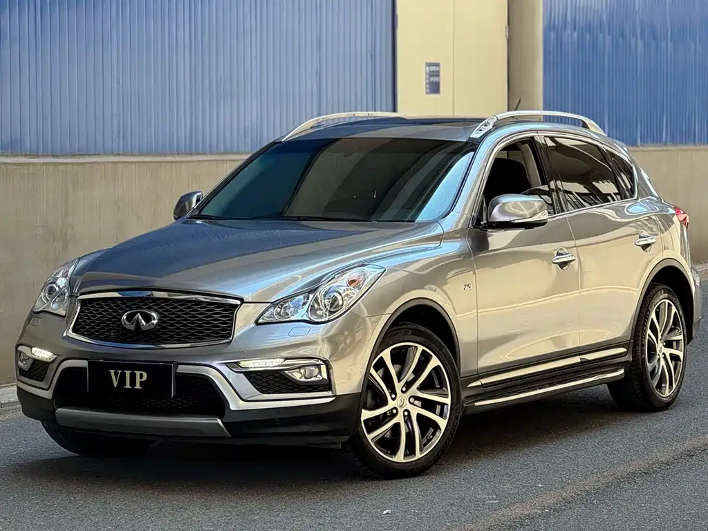 Infiniti QX50 2015 2.5L Luxury