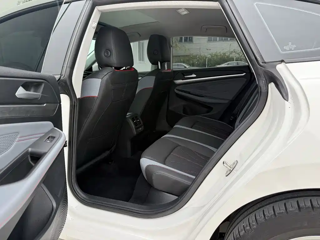 Volkswagen Lamando — миниатюра 7
