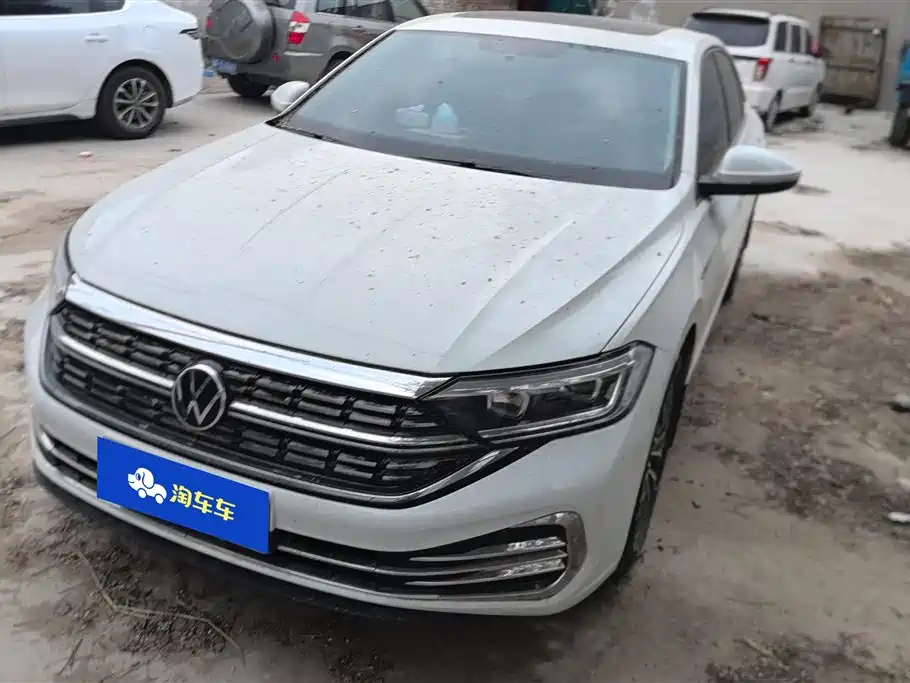 Volkswagen Sagitar 2024