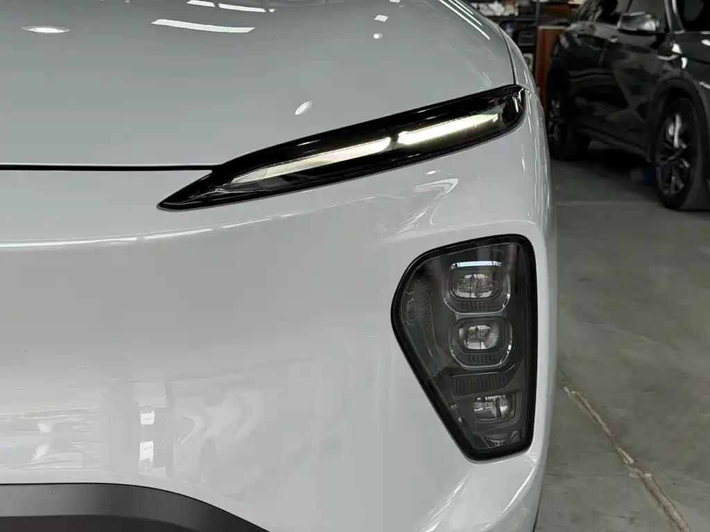 NIO EC7 — миниатюра 2