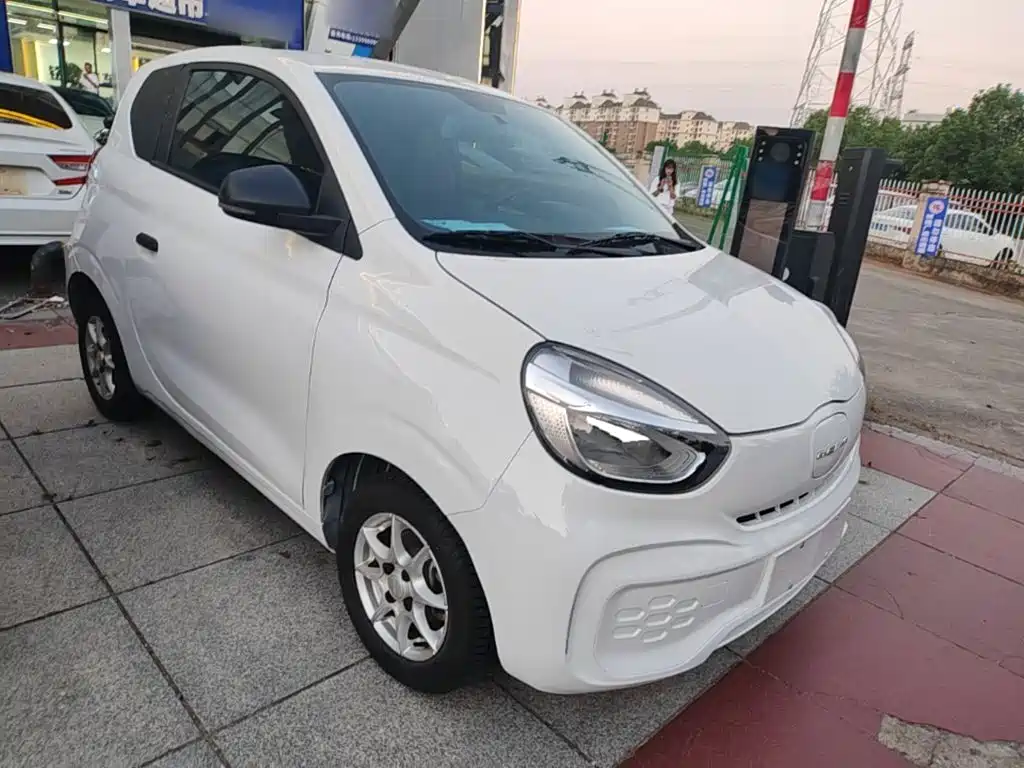 Roewe Clever — миниатюра 4
