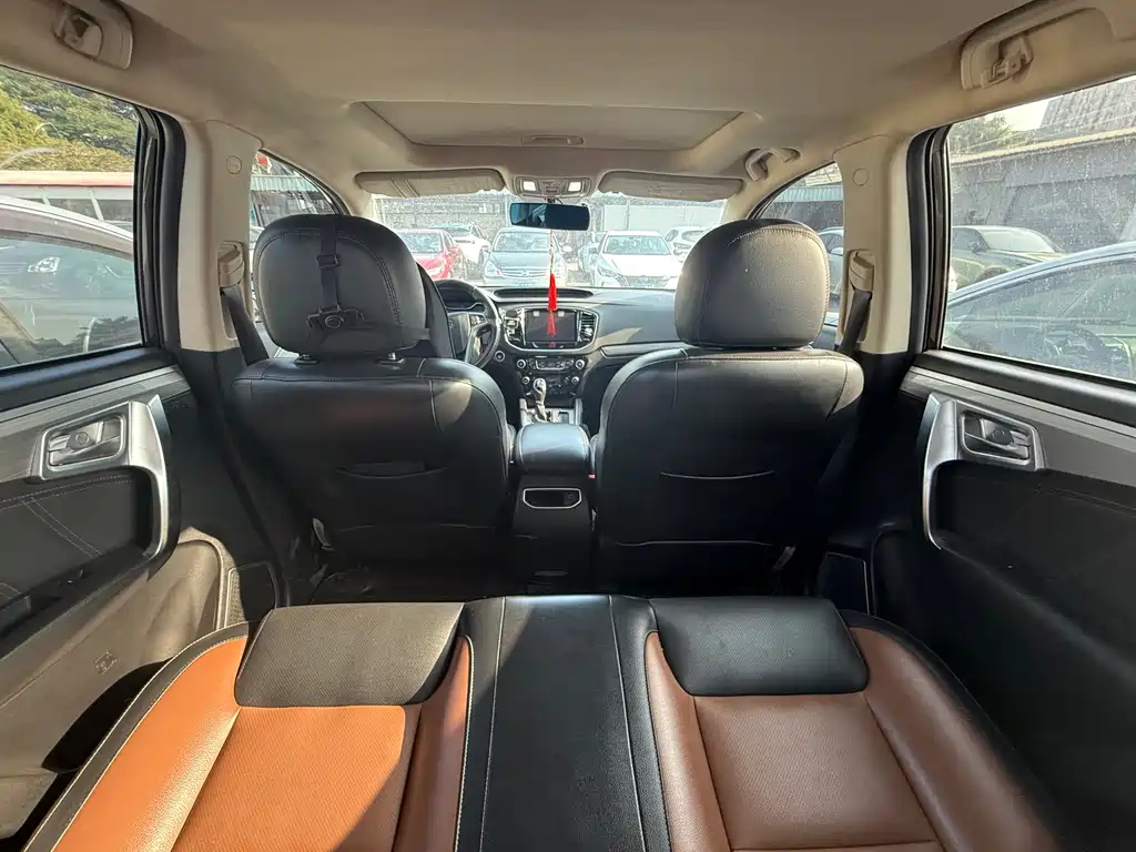 GEELY AUTOMOBILE VISION X6